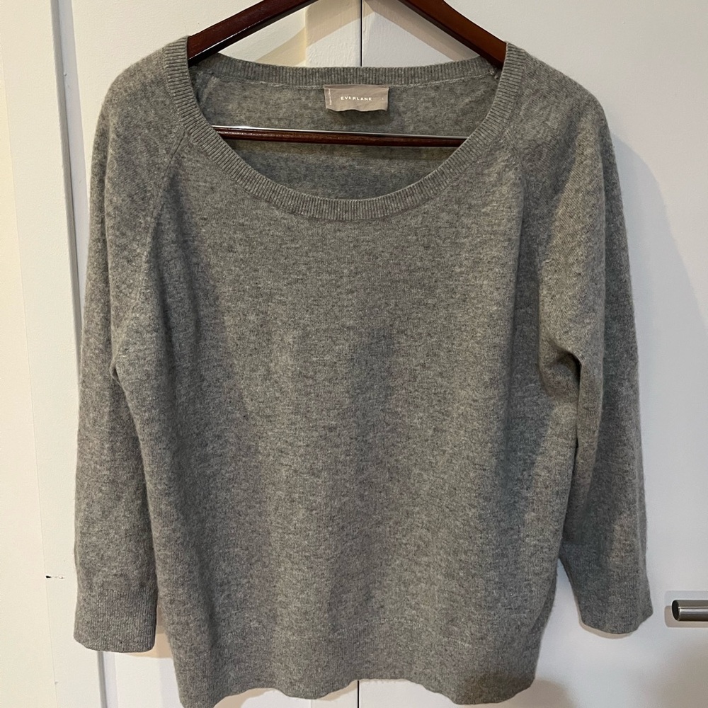 Everlane Gray Crew Neck Cashmere Lightweight Knit
